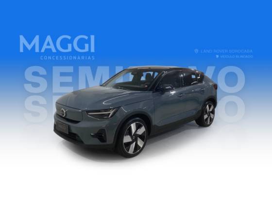 VOLVO C40 P8 RECHARGE PURE ELECTRIC AWD em Assis, SP