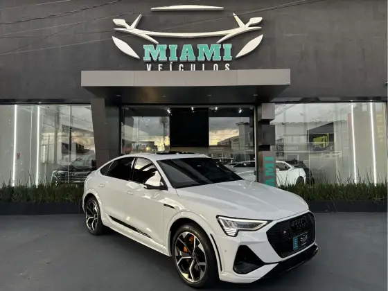 AUDI E-TRON ELÉTRICO SPORTBACK S QUATTRO em Paulínia, SP