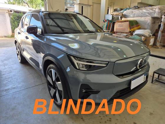 VOLVO XC40 P8 RECHARGE TWIN ELECTRIC ULTIMATE AWD em São Paulo, SP