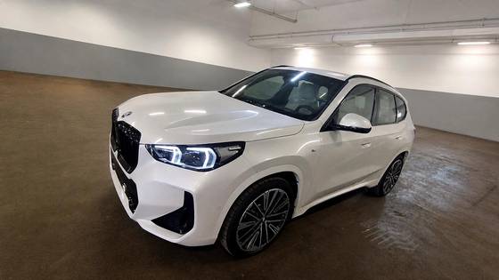 BMW iX1 ELÉTRICO XDRIVE30 M SPORT em Londrina, PR