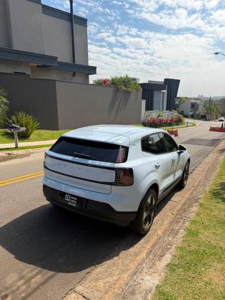 VOLVO EX30 69 KW ELÉTRICO CORE em Campinas, SP
