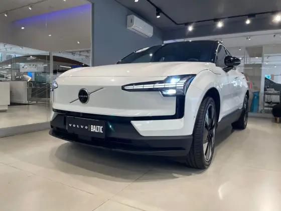 VOLVO EX30 69 KW ELÉTRICO ULTRA em São Paulo, SP