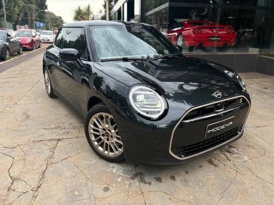 MINI COOPER SE TOP 2P ELÉTRICO em Brasília, DF