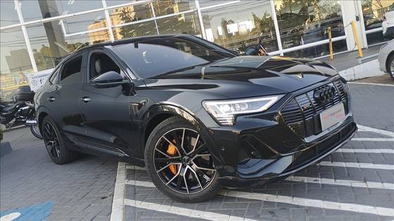 AUDI E-TRON ELÉTRICO SPORTBACK PERFORMANCE BLACK QUATTRO em Campinas, SP