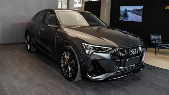 AUDI E-TRON ELÉTRICO SPORTBACK PERFORMANCE BLACK QUATTRO em Piracicaba, SP