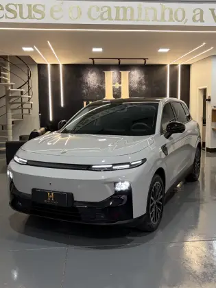 LEAPMOTOR B10 56,2 KW BEV em São Paulo, SP