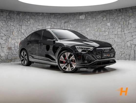 AUDI Q8 E-TRON 55 ELÉTRICO LAUNCH EDITION QUATTRO em Curitiba, PR