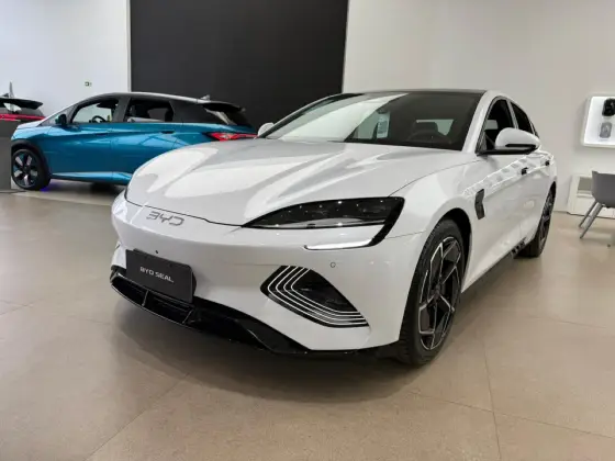 BYD SEAL 82,5 KW ELÉTRICO AWD em São Paulo, SP