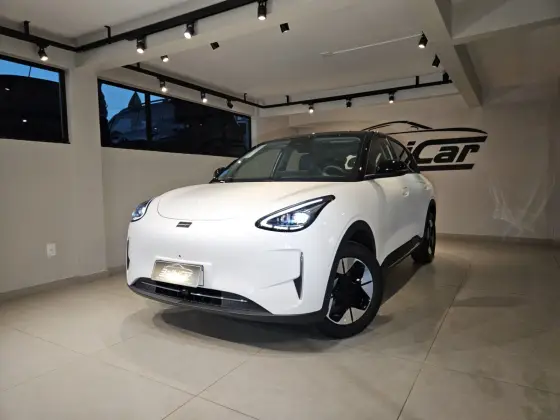 GEELY EX2 39,4 KW ELÉTRICO MAX em Caçador, SC