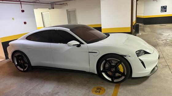 PORSCHE TAYCAN 4S ELÉTRICO em São Paulo, SP