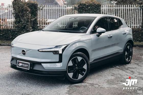 VOLVO EX30 51 KW ELÉTRICO CORE em Curitiba, PR