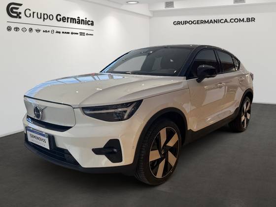 VOLVO EC40 P8 RECHARGE TWIN ELECTRIC ULTRA AWD em Londrina, PR