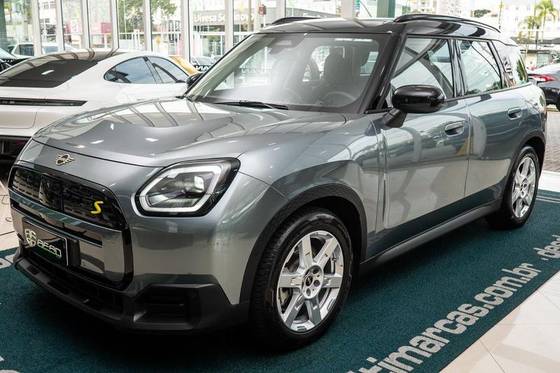 MINI COUNTRYMAN 66,45 KW ELÉTRICO SE EXCLUSIVE ALL4 em Curitiba, PR