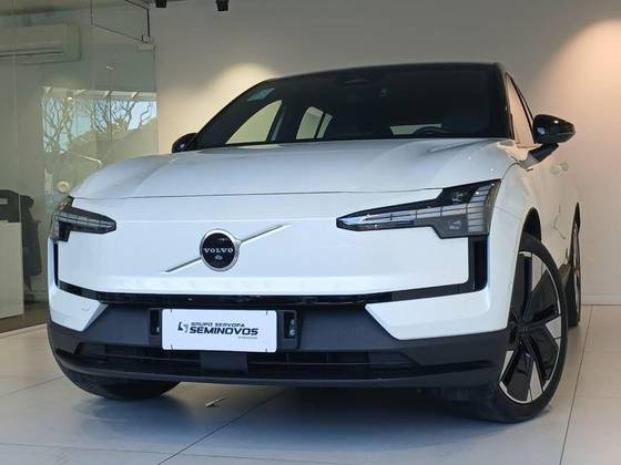VOLVO EX30 69 KW ELÉTRICO ULTRA em Curitiba, PR
