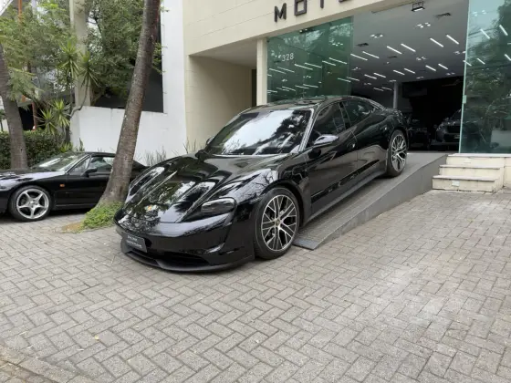 PORSCHE TAYCAN ELÉTRICO em São Paulo, SP
