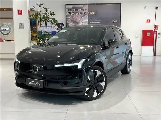 VOLVO EX30 69 KW ELÉTRICO ULTRA em Santo André, SP