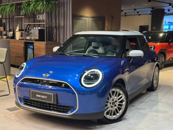 MINI COOPER SE EXCLUSIVE 2P ELÉTRICO em Porto Alegre, RS