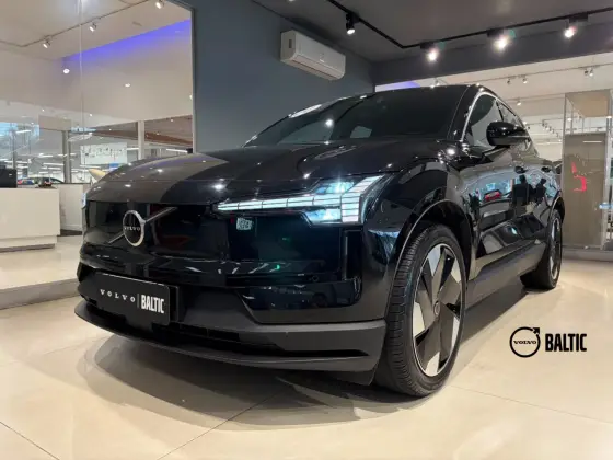 VOLVO EX30 69 KW ELÉTRICO PLUS em Santos, SP