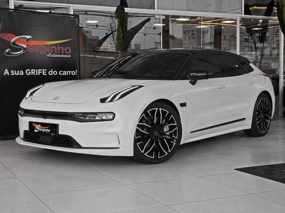 ZEEKR 001 100 KW ELÉTRICO FLAGSHIP AWD em Novo Hamburgo, RS