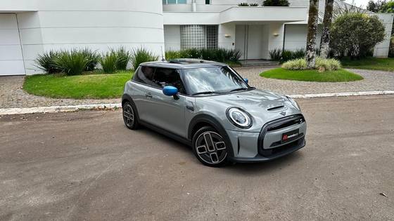 MINI COOPER SE TOP 2P ELÉTRICO em Brasília, DF