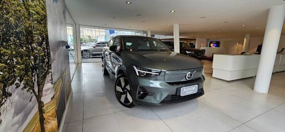VOLVO EC40 P8 RECHARGE TWIN ELECTRIC ULTRA AWD em São Paulo, SP