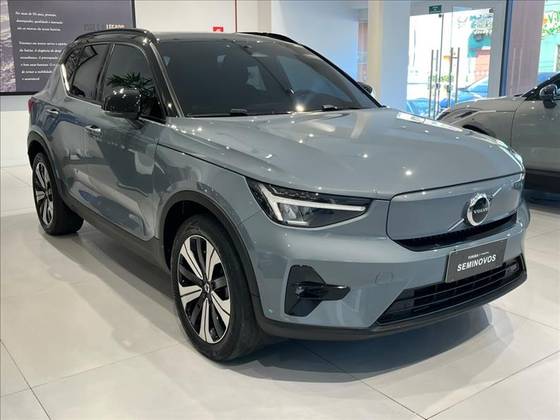 VOLVO XC40 P6 RECHARGE ELECTRIC PLUS em Santo André, SP
