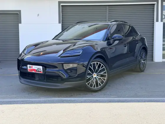 PORSCHE MACAN 4 ELÉTRICO em Itajaí, SC