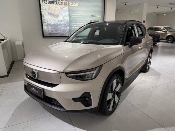 VOLVO XC40 P8 RECHARGE TWIN ELECTRIC ULTIMATE AWD em São Paulo, SP