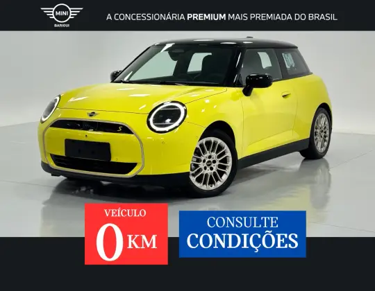 MINI COOPER 49,2 KW ELÉTRICO 2P SE em Maringá, PR