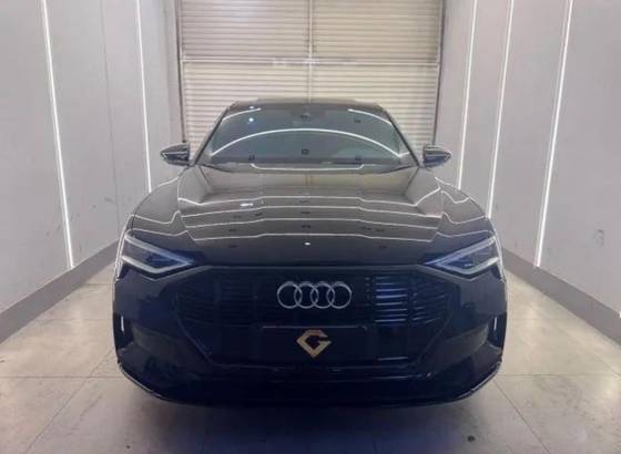 AUDI E-TRON ELÉTRICO SPORTBACK PERFORMANCE BLACK QUATTRO em Goiânia, GO