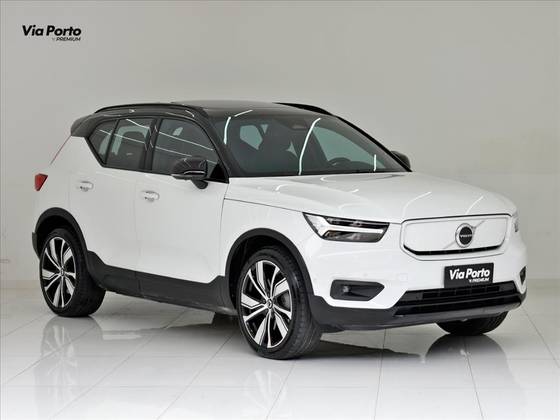 VOLVO XC40 P8 RECHARGE ELECTRIC BEV PURE AWD em Curitiba, PR