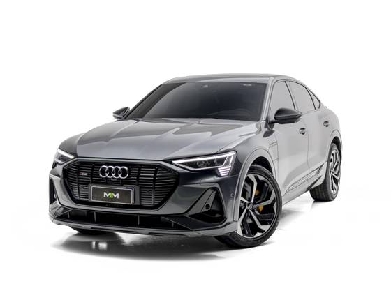 AUDI E-TRON ELÉTRICO SPORTBACK PERFORMANCE BLACK QUATTRO em São Paulo, SP