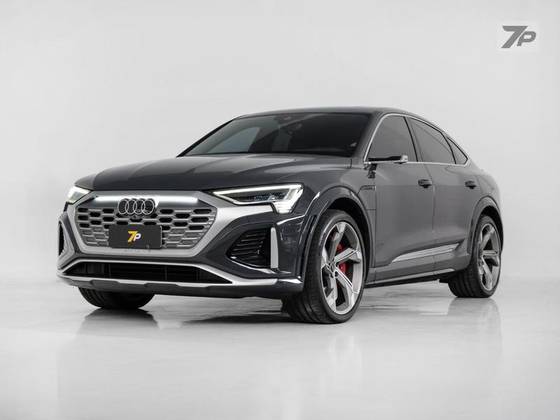 AUDI SQ8 E-TRON ELÉTRICO SPORTBACK QUATTRO em Curitiba, PR