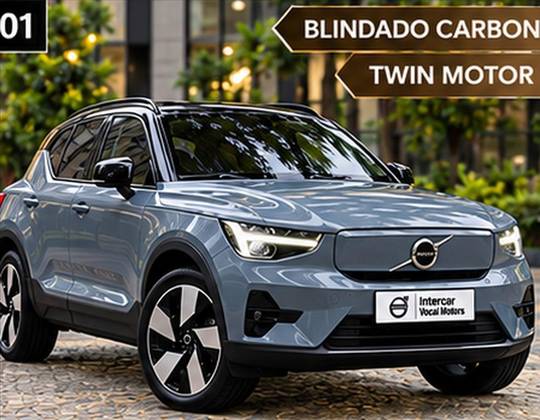 VOLVO XC40 P8 RECHARGE TWIN ELECTRIC ULTIMATE AWD em Campinas, SP