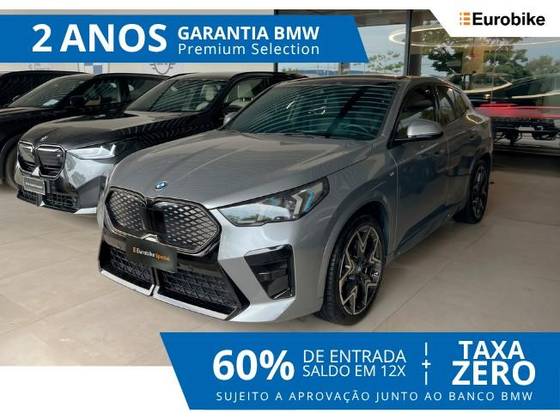BMW iX2 64,8 KW ELÉTRICO XDRIVE30 M SPORT em Brasília, DF