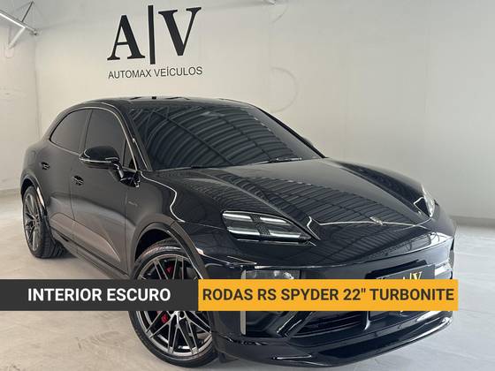 PORSCHE MACAN TURBO ELÉTRICO em Joinville, SC