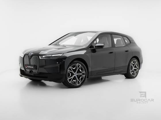 BMW iX ELÉTRICO XDRIVE40 em Curitiba, PR