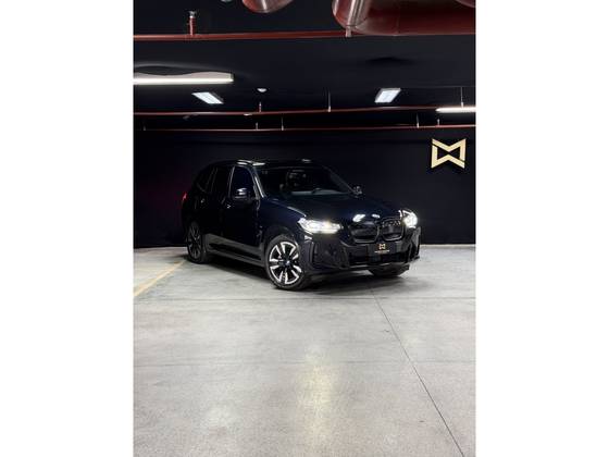 BMW iX3 ELÉTRICO M SPORT em Lauro de Freitas, BA