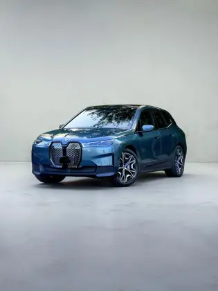 BMW iX ELÉTRICO XDRIVE40 em São Paulo, SP