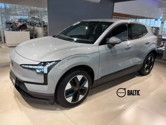 VOLVO EX30 69 KW ELÉTRICO CORE em São Paulo, SP