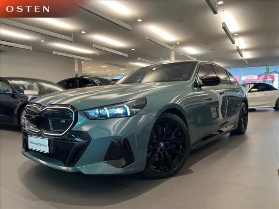 BMW i5 ELÉTRICO XDRIVE60 M SPORT em São Paulo, SP