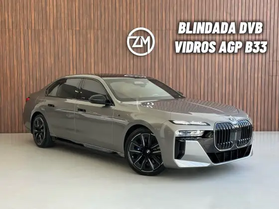 BMW i7 ELÉTRICO XDRIVE60 M SPORT em Barueri, SP