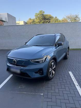 VOLVO XC40 P6 RECHARGE ELECTRIC PLUS em Bauru, SP
