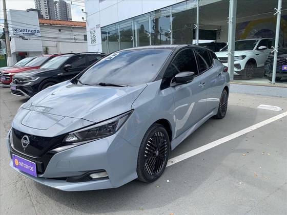 NISSAN LEAF B12P 40 ELÉTRICO em São Paulo, SP