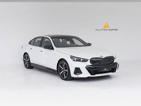 BMW i5 ELÉTRICO XDRIVE60 M SPORT em Curitiba, PR