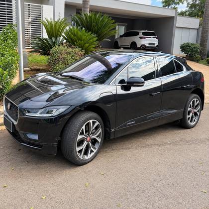 JAGUAR I-PACE 90 KW EV400 SE AWD ELÉTRICO em Limeira, SP