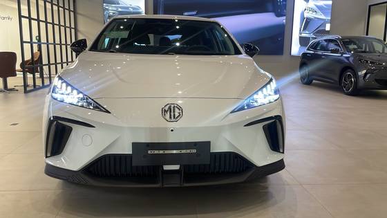 MG 4 64 KW ELÉTRICO LUXURY em Goiânia, GO