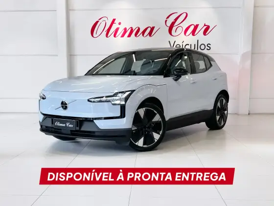VOLVO EX30 69 KW ELÉTRICO PERFORMANCE ULTRA em Flores da Cunha, RS