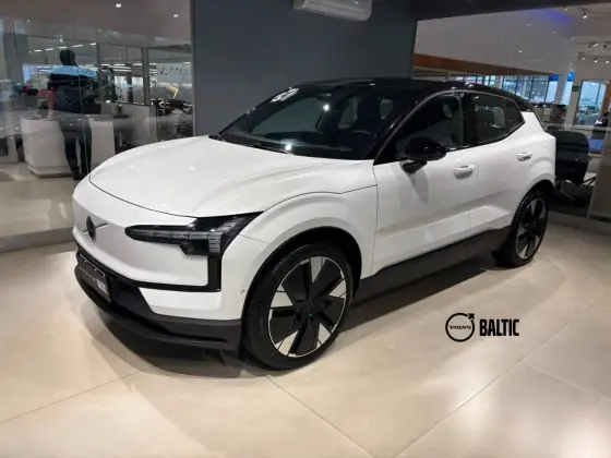 VOLVO EX30 69 KW ELÉTRICO ULTRA em Santos, SP