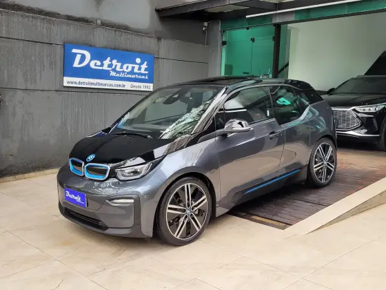 BMW i3 ELÉTRICO eDRIVE BEV FULL AUTOMÁTICO em São Paulo, SP